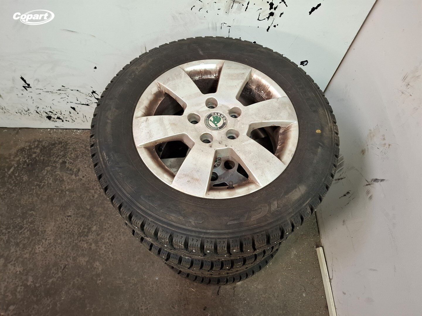 863278 - Image 3