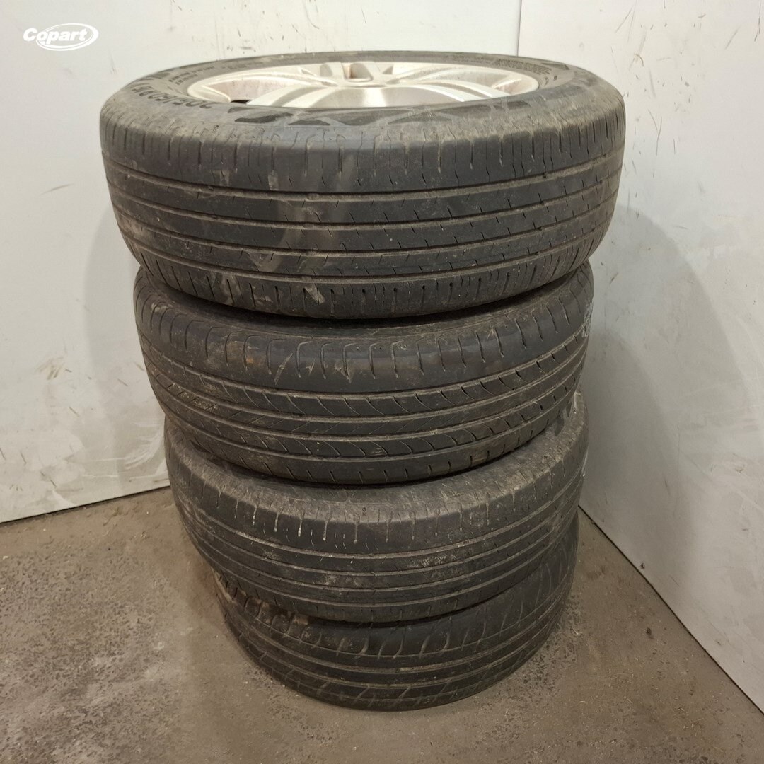 863284 - Image 3
