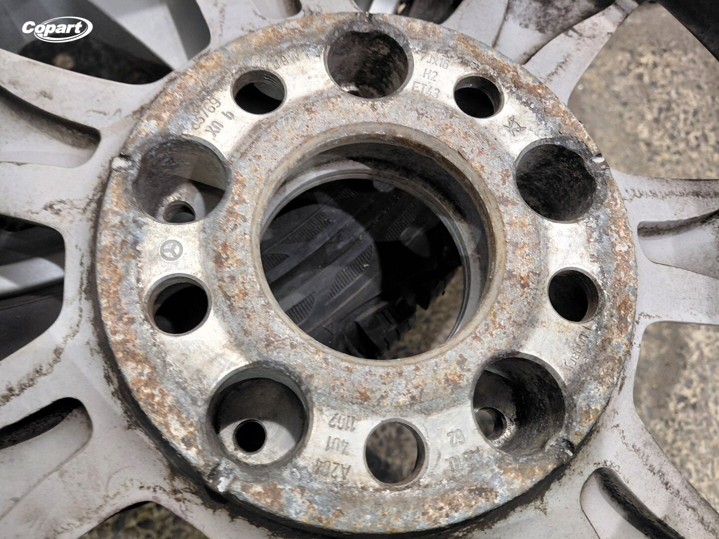 863820 - Image 10