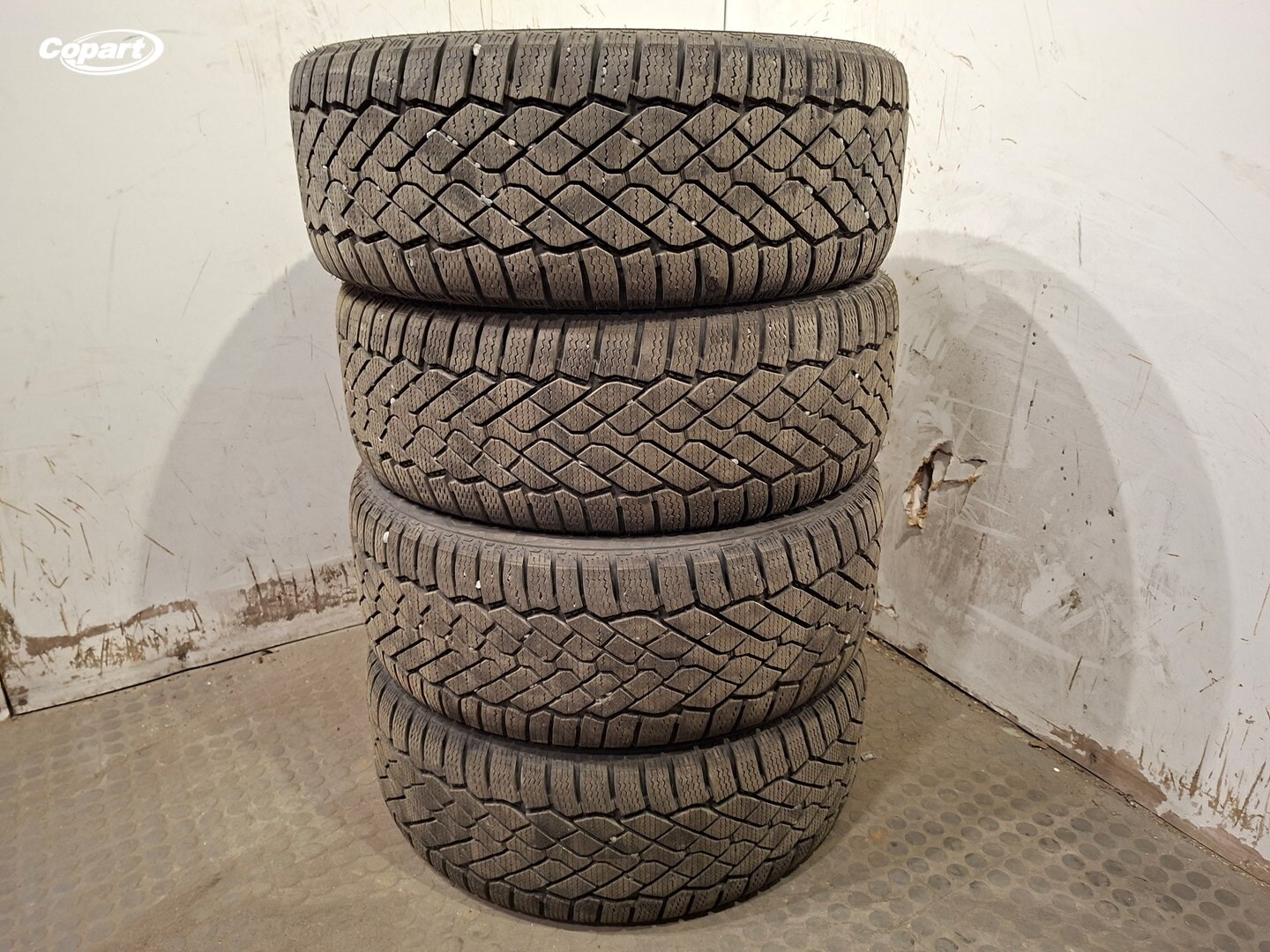 863792 - Image 3