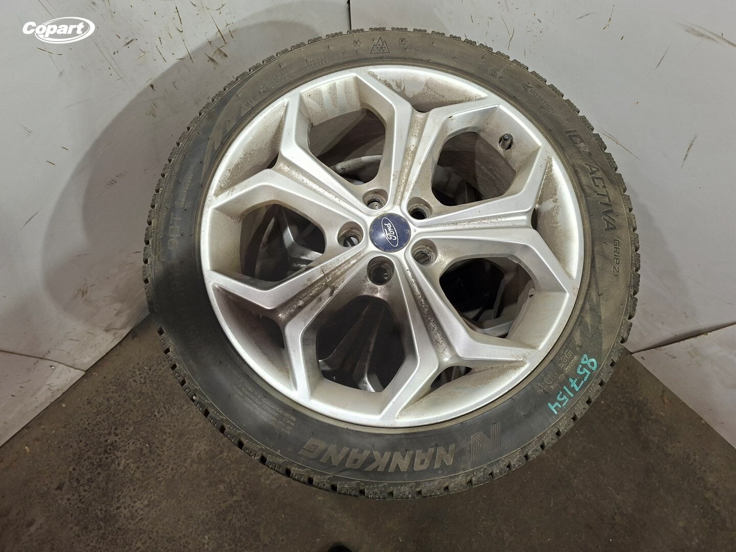 863952 - Image 2
