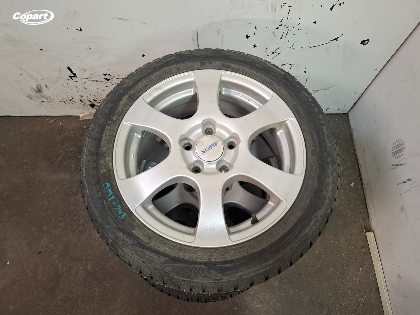 863973 - Image 3