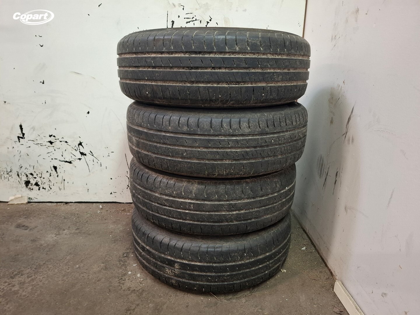 863981 - Image 3