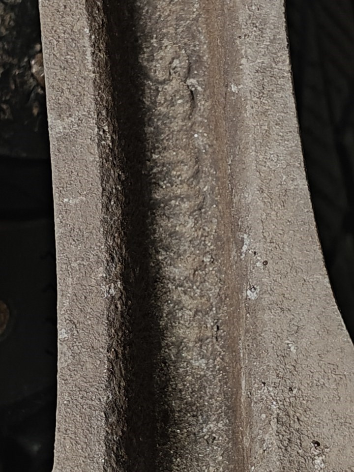 864023 - Image 8